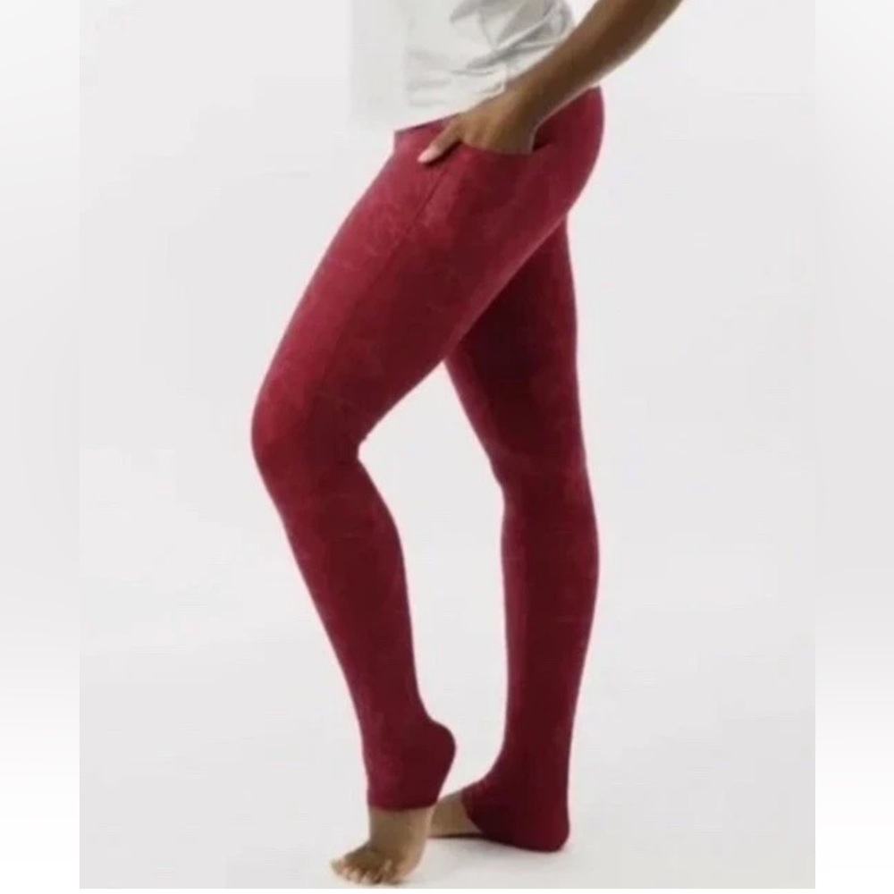 ZYIA Size 4